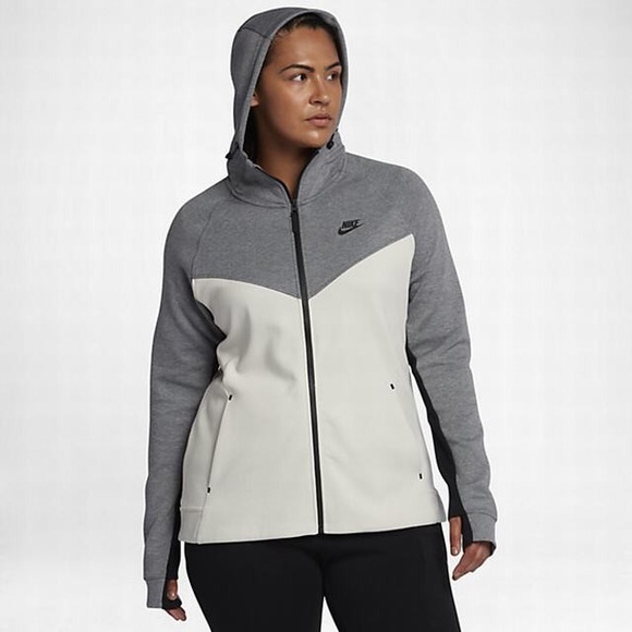 Nike Sweaters - Nike Sportswear Tech Fleece Full Zip Plus Size